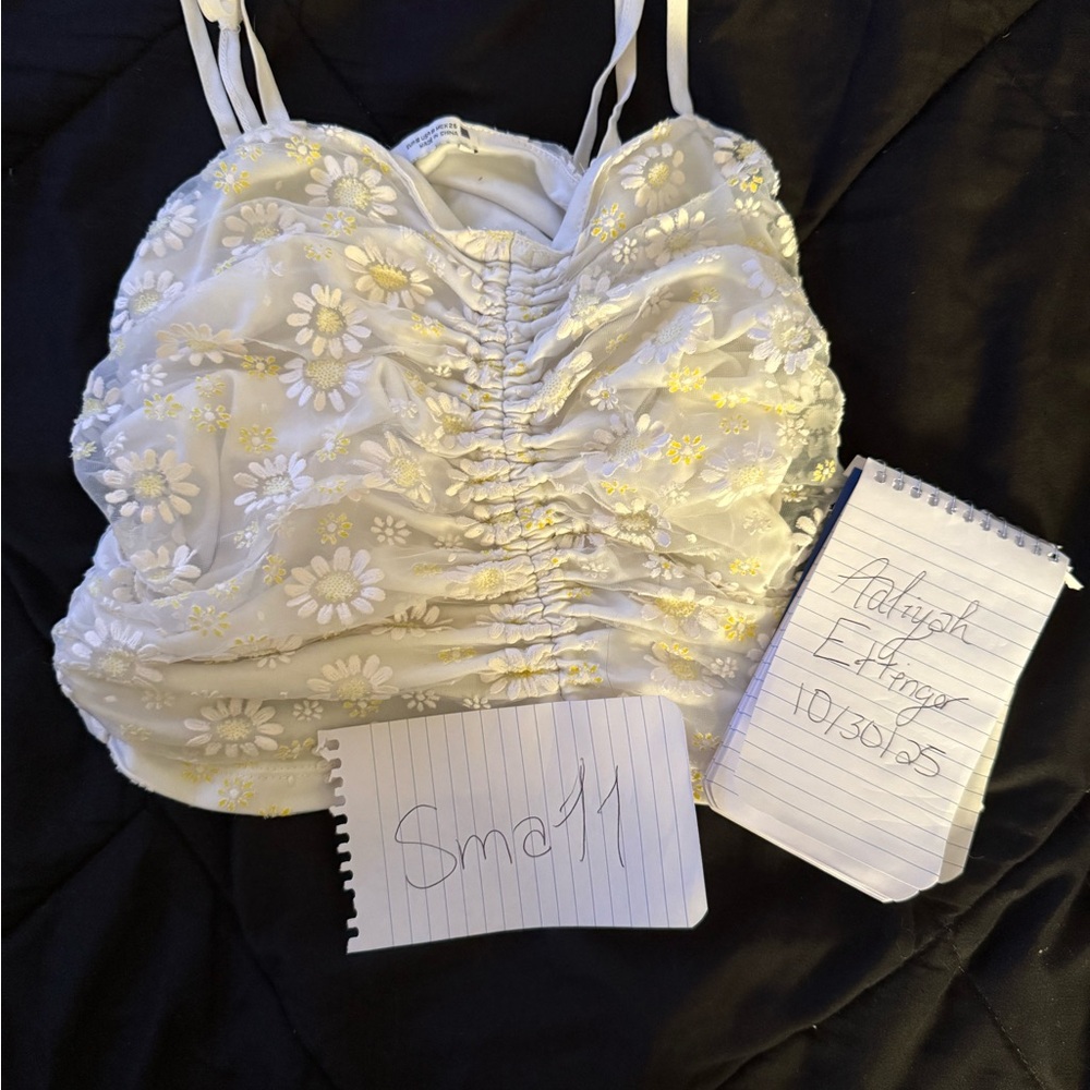 Clothes Bundle - image 5